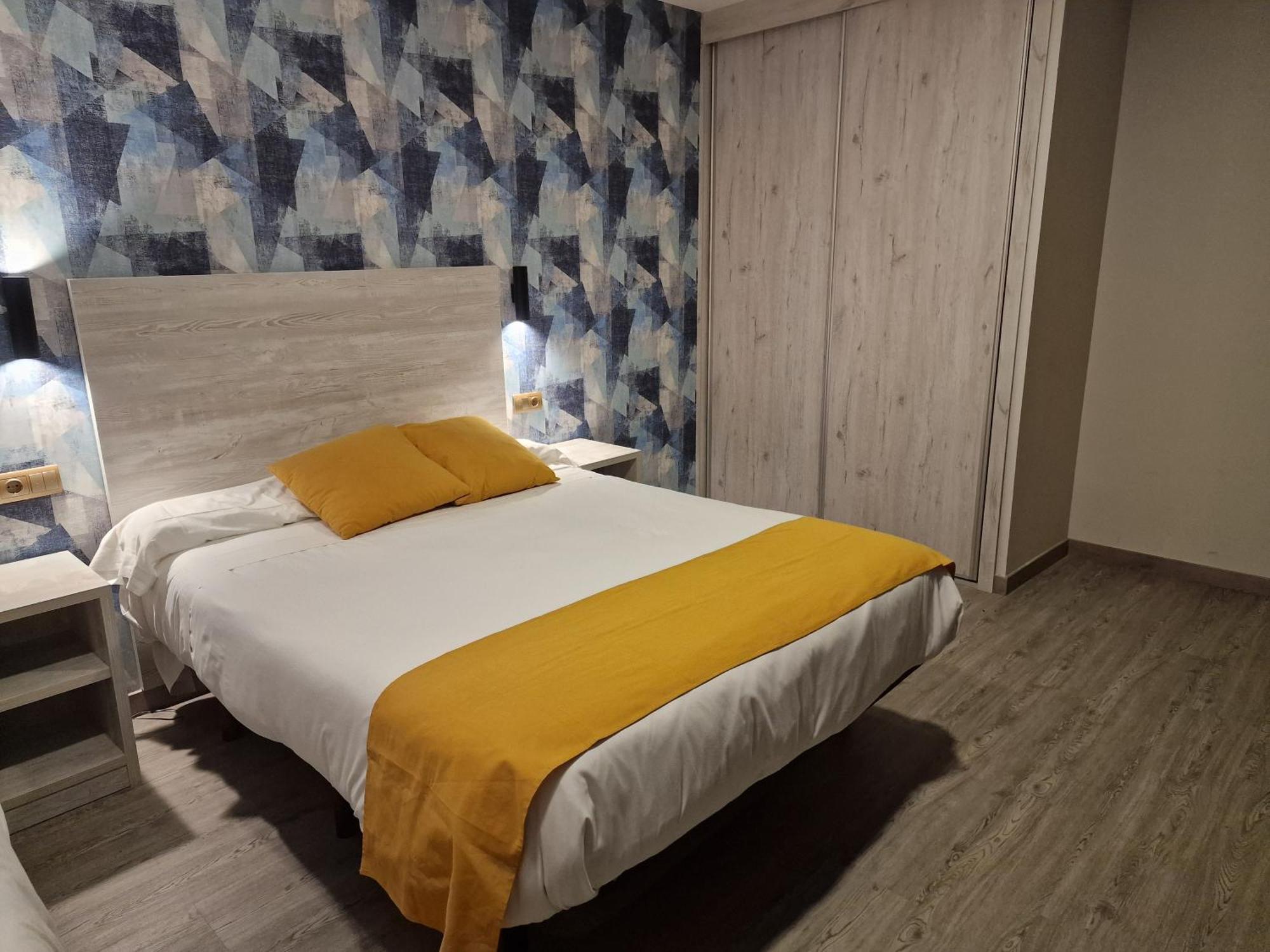Hotel La Duquesa Pinos Genil Luaran gambar
